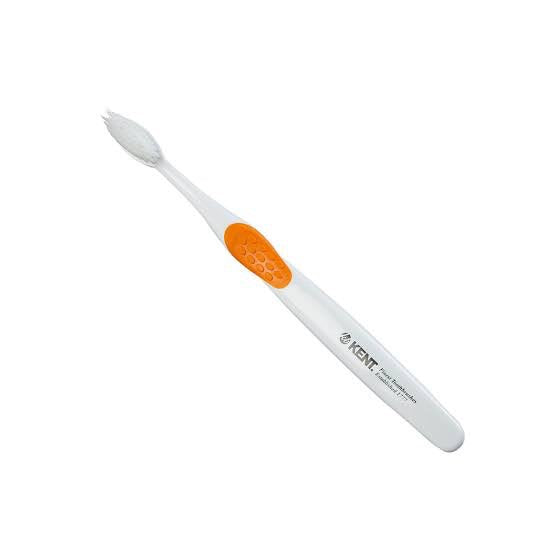 KENT Two Silver-infused Medium Toothbrushes in Travel Case พร้อมกล่องขาตั้ง